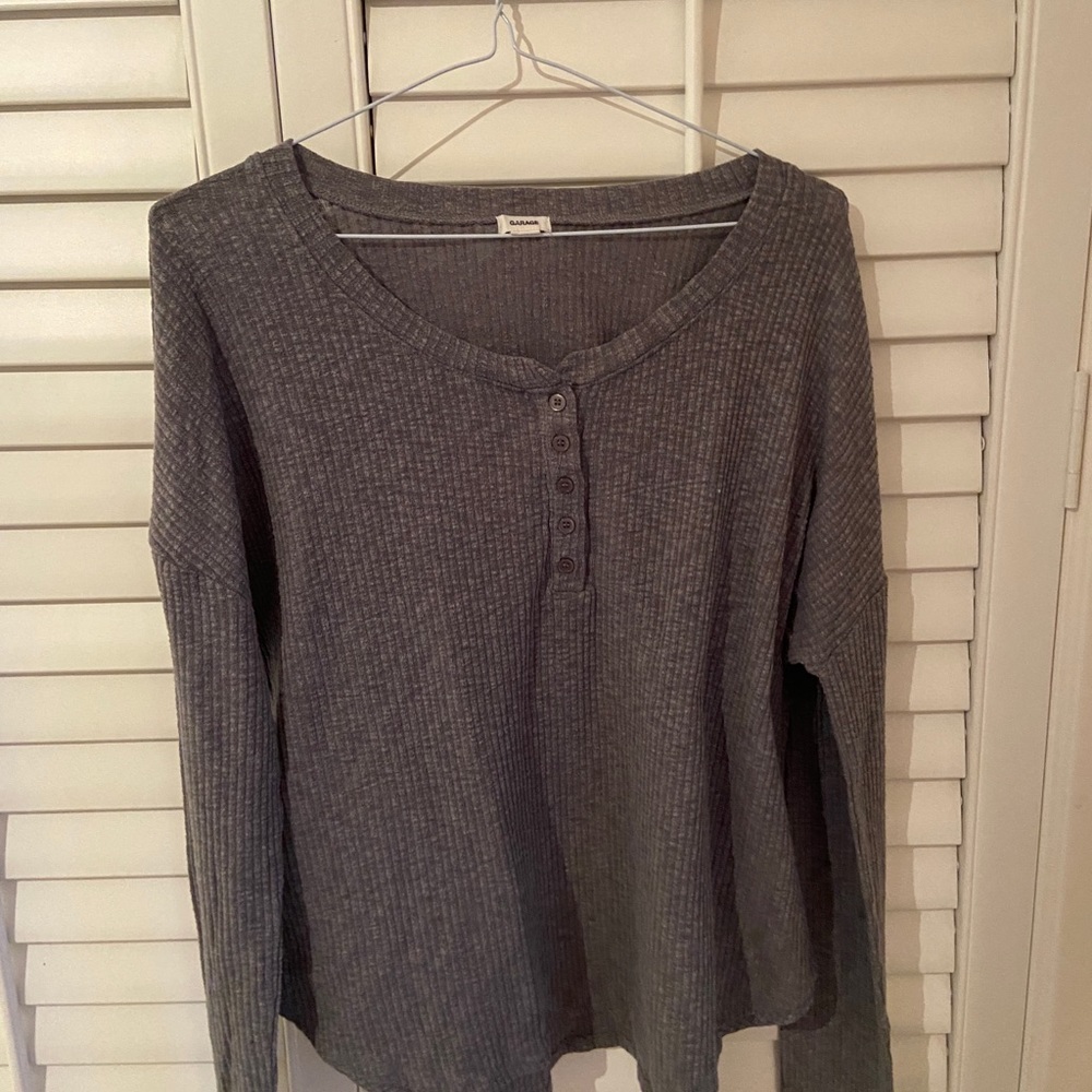 Garage Medium Sweater/Long Sleeve